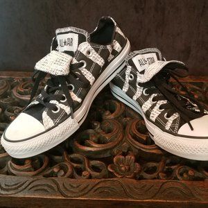Converse All Star low tops, black Women's size 7